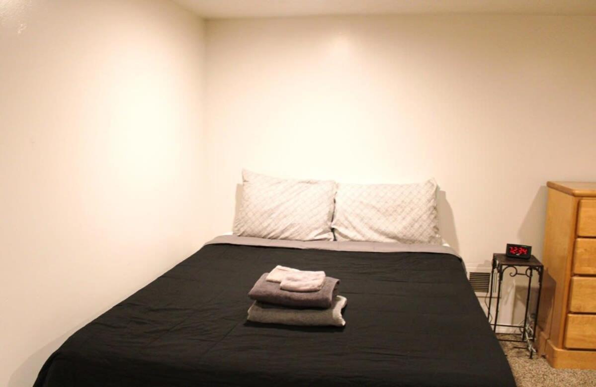 1 Bed Apt - Amazing Location 1 Block To Carson St Pittsburgh Buitenkant foto